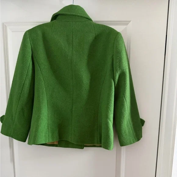 green pea coat. - Picture 3 of 4